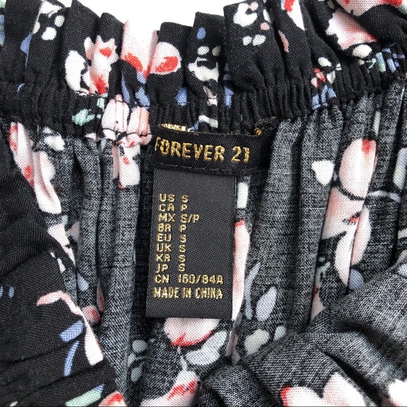Forever 21 NWOT Floral Cropped Blouse Off the Shoulder - Picture 3 of 10